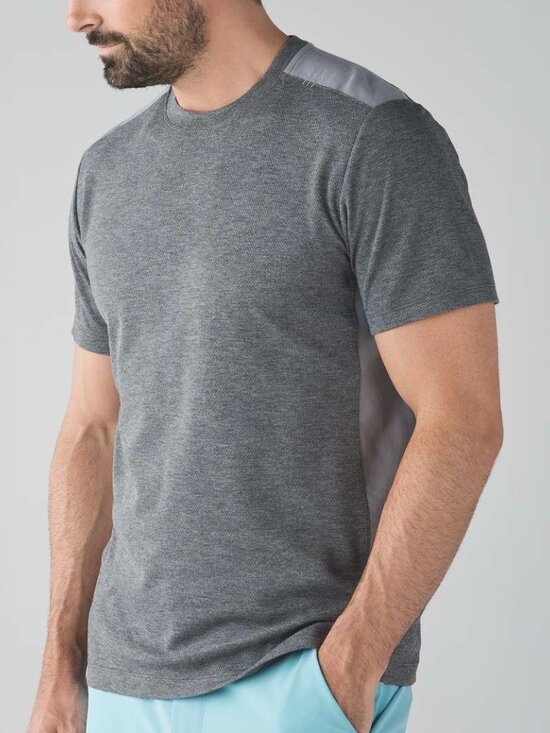 lululemon athletica Other - LUULEMON peninsula short sleeve t-shirt size XL men's